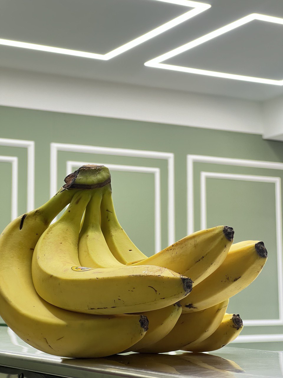 شیر موز یک لیتری